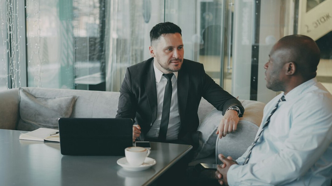 manager listening to employee